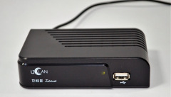 Цифровой эфирный тюнер UCLAN T2 HD SE Internet без LED